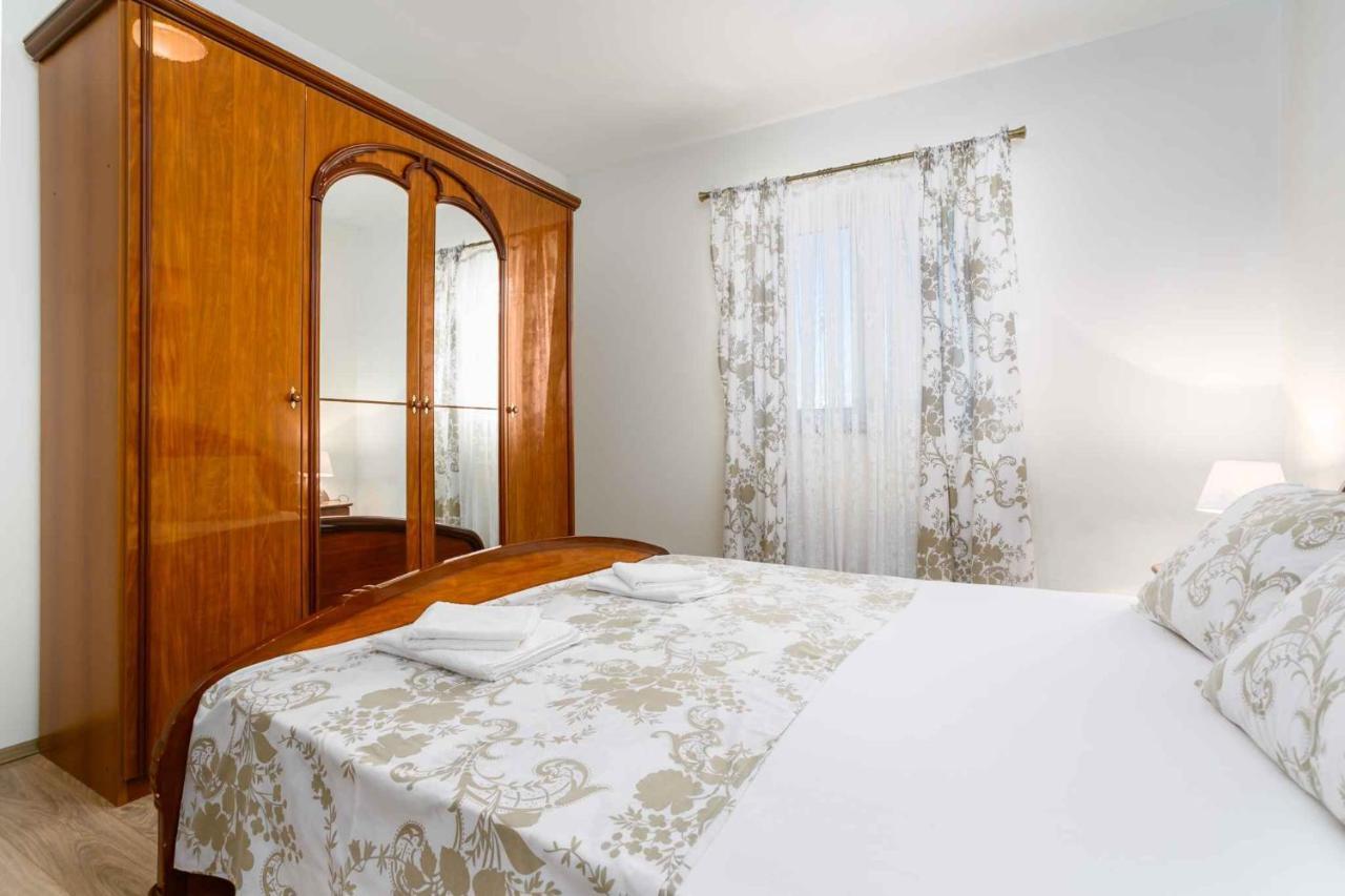 Apartments In Cizici/Insel Krk 31083 المظهر الخارجي الصورة