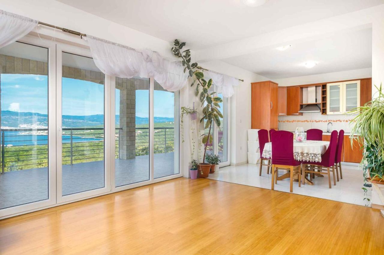 Apartments In Cizici/Insel Krk 31083 المظهر الخارجي الصورة