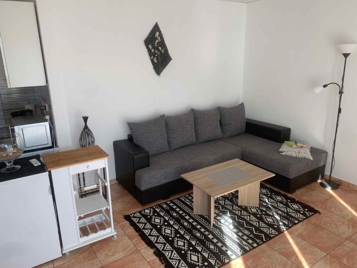 Apartments In Cizici/Insel Krk 31083 المظهر الخارجي الصورة