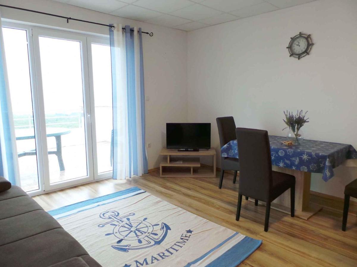 Apartments In Cizici/Insel Krk 31083 المظهر الخارجي الصورة
