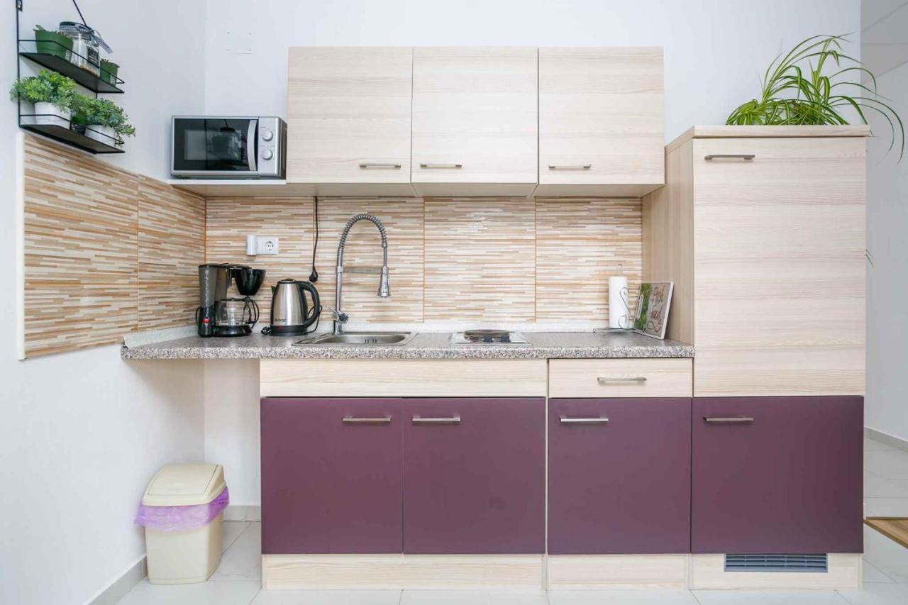 Apartments In Cizici/Insel Krk 31083 المظهر الخارجي الصورة